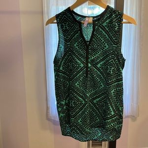 Green/black patterned sleeveless top